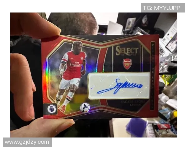 如何使用球星卡足球绿包提升游戏体验和收藏价值