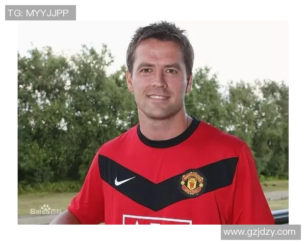 山寨版足球球星揭秘：那些模仿大咖的另类足球传奇